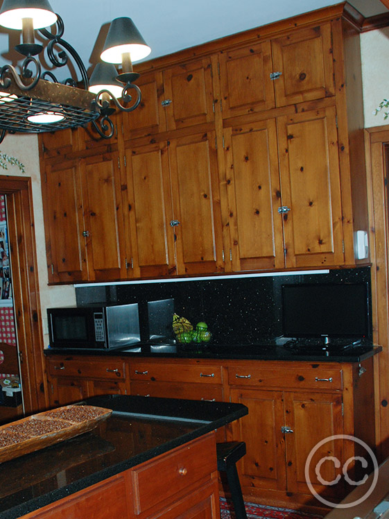 Kitchen painted with Classic Cupboards Paint. Visit www.classiccupboardspaint.com for more details.