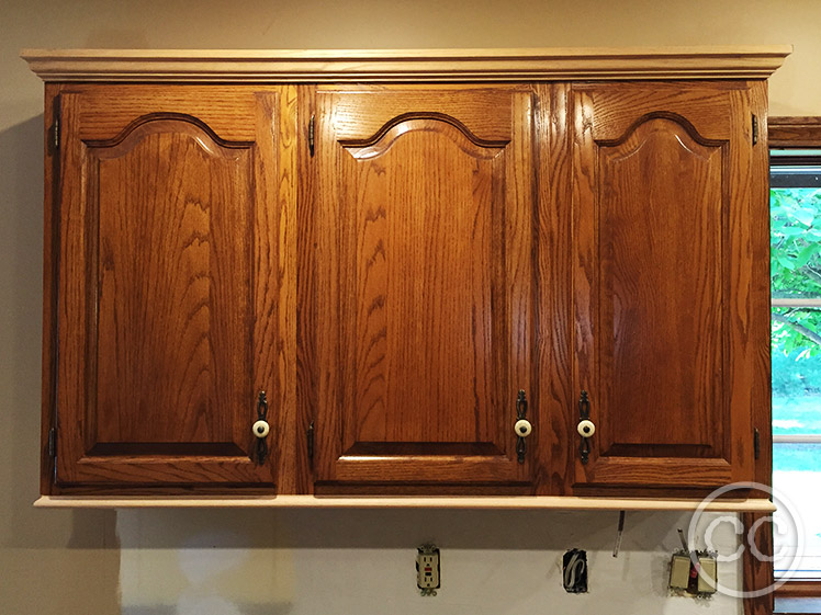 Kitchen painted with Classic Cupboards Paint. Visit www.classiccupboardspaint.com for more details.