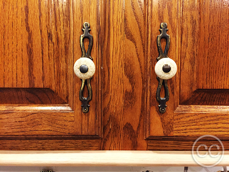 Kitchen painted with Classic Cupboards Paint. Visit www.classiccupboardspaint.com for more details.