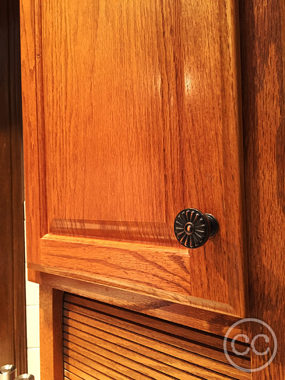 Kitchen painted with Classic Cupboards Paint. Visit www.classiccupboardspaint.com for more details.