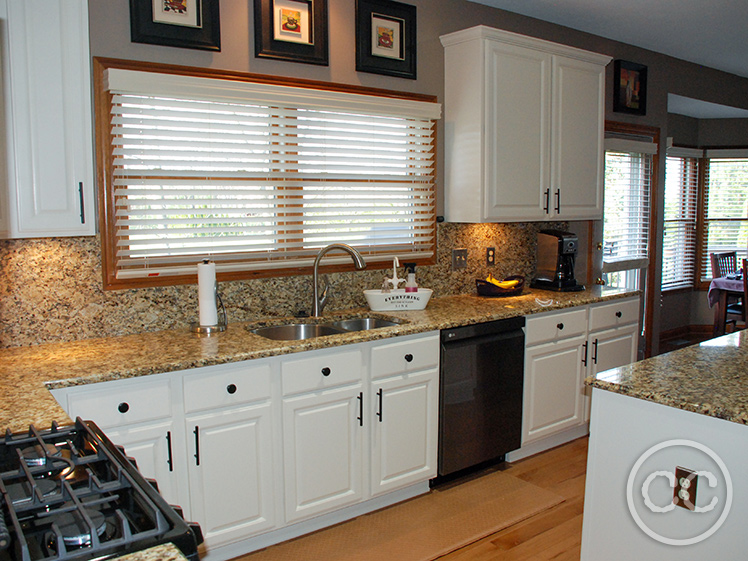 Kitchen painted with Classic Cupboards Paint. Visit www.classiccupboardspaint.com for more details.