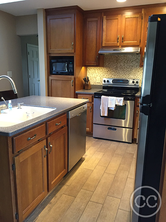 Kitchen painted with Classic Cupboards Paint. Visit www.classiccupboardspaint.com for more details.