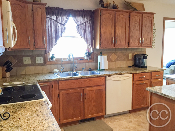 Kitchen painted with Classic Cupboards Paint. Visit www.classiccupboardspaint.com for more details.