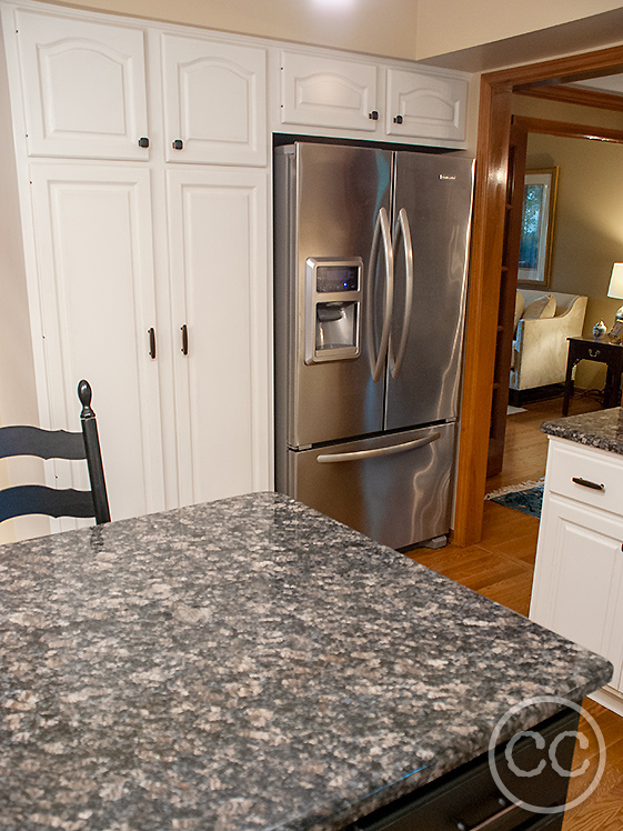 Kitchen painted with Classic Cupboards Paint. Visit www.classiccupboardspaint.com for more details.