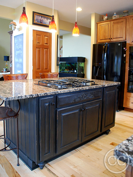 Kitchen painted with Classic Cupboards Paint. Visit www.classiccupboardspaint.com for more details.