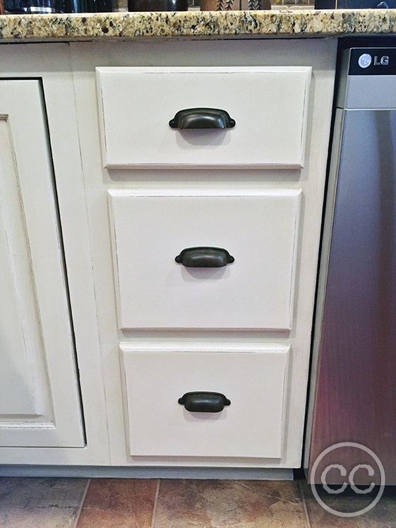 Kitchen painted with Classic Cupboards Paint. Visit www.classiccupboardspaint.com for more details.